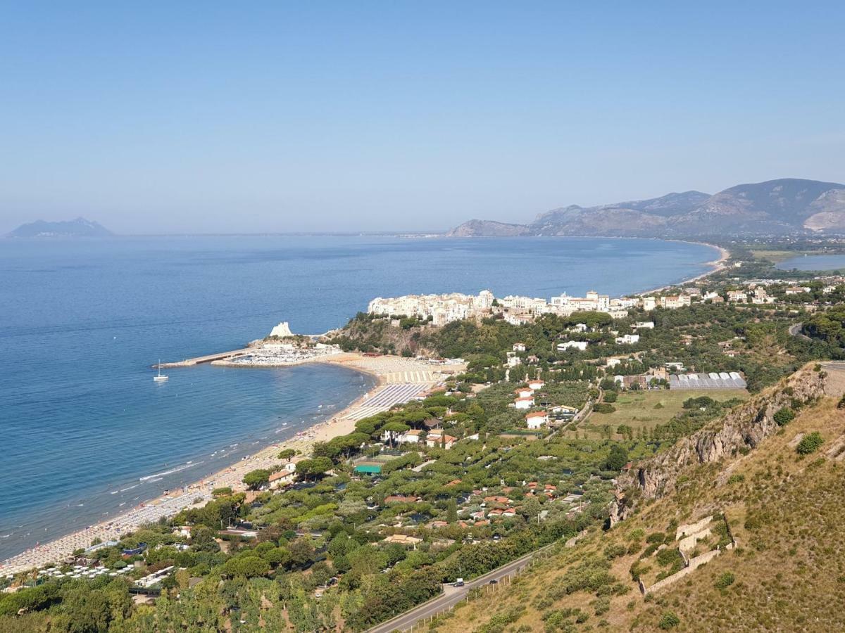 La Villa Fronte Spiaggia Bandiera Blu Sperlonga Εξωτερικό φωτογραφία